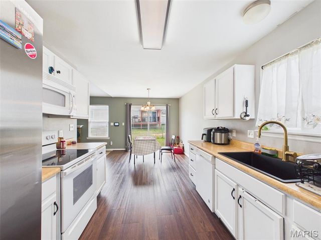 146 Kale Court, St Robert, MO 65584