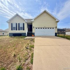 146 Kale Court, St Robert, MO 65584
