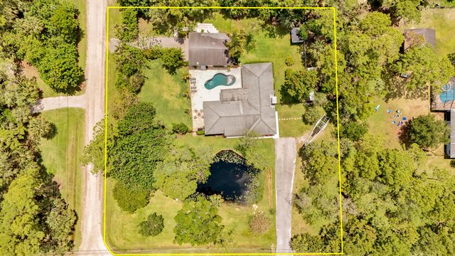 8352 N 154th Ct Road N, Palm Beach Gardens, FL 33418