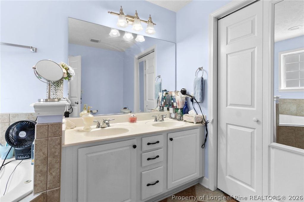 1770 Renwick #103 Drive, Fayetteville, NC 28304 — photo 12