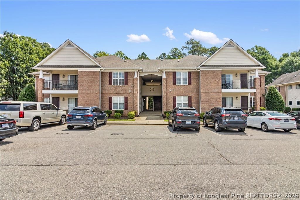 1770 Renwick #103 Drive, Fayetteville, NC 28304 — photo 2
