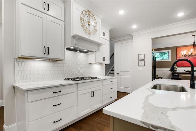 2340 Windsor Bluffs Drive, Cumming, GA 30041
