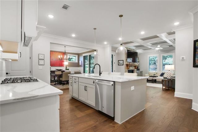 2340 Windsor Bluffs Drive, Cumming, GA 30041