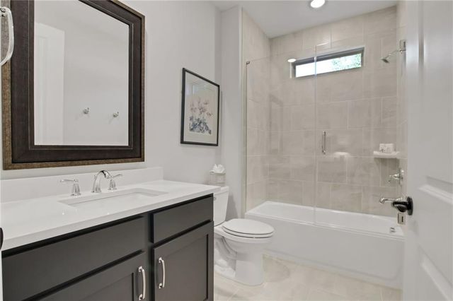 2340 Windsor Bluffs Drive, Cumming, GA 30041