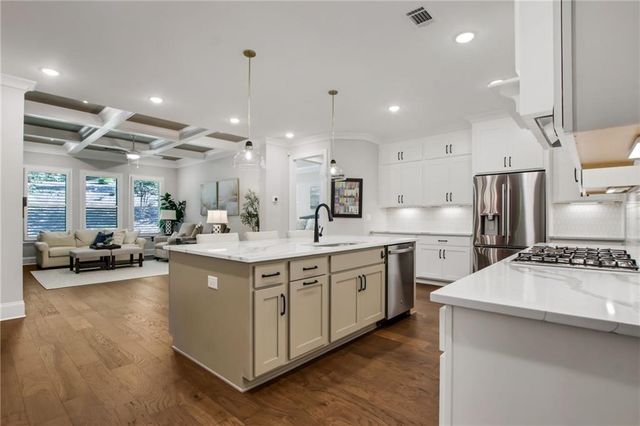 2340 Windsor Bluffs Drive, Cumming, GA 30041