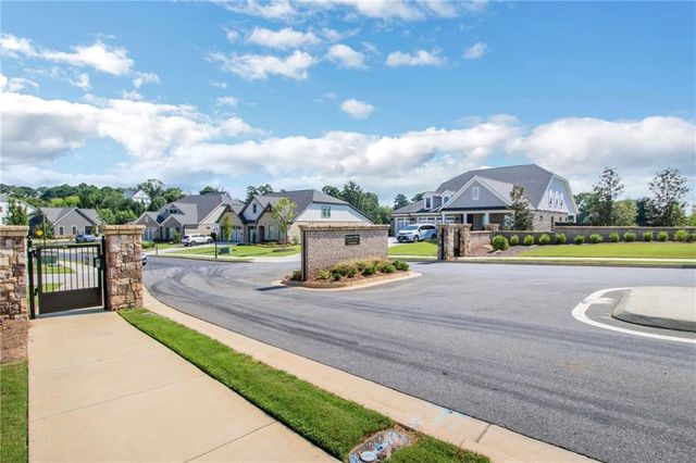 2340 Windsor Bluffs Drive, Cumming, GA 30041