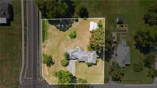 3605 Utica Sellersburg Road, Utica, IN 47130