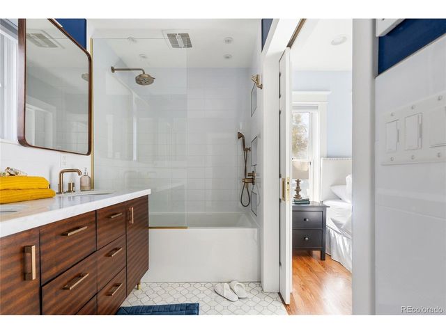 158 W 4th Ave, Denver, CO 80223