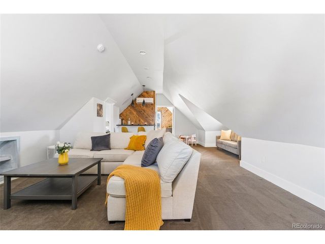 158 W 4th Ave, Denver, CO 80223