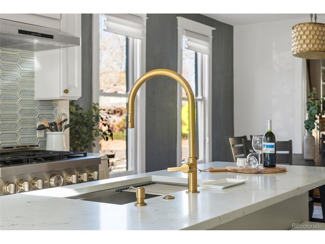 158 W 4th Ave, Denver, CO 80223