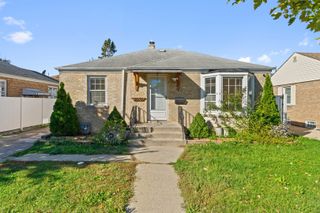 3506 Lonnquist Drive, Franklin Park, IL 60131