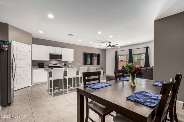 12437 W Lilliston Way, Marana, AZ 85653