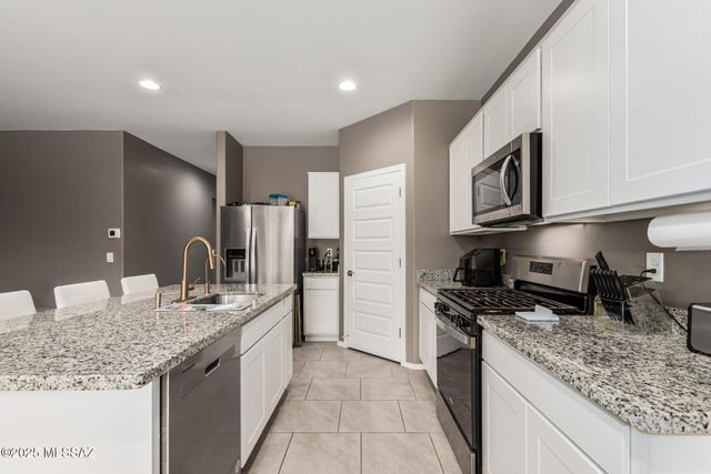 12437 W Lilliston Way, Marana, AZ 85653