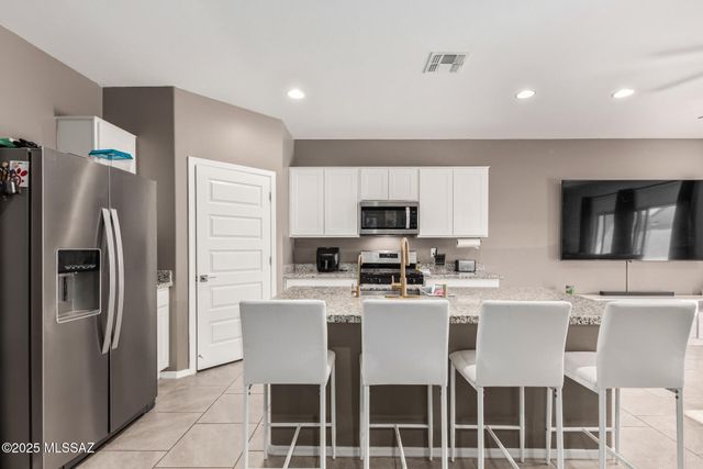 12437 W Lilliston Way, Marana, AZ 85653