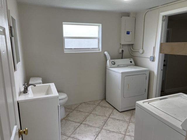 9432 SW 52nd Court, Cooper City, FL 33328
