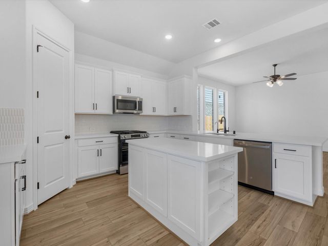 3008 Viceroy Spur Lane, League City, TX 77573
