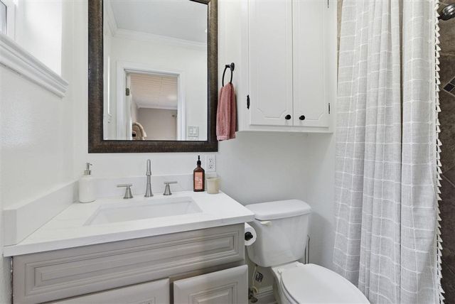 115 Greenway Street, Lake Charles, LA 70605