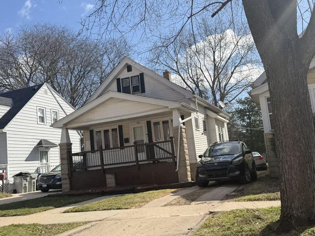 5954 N 39th STREET, Milwaukee, WI 53209