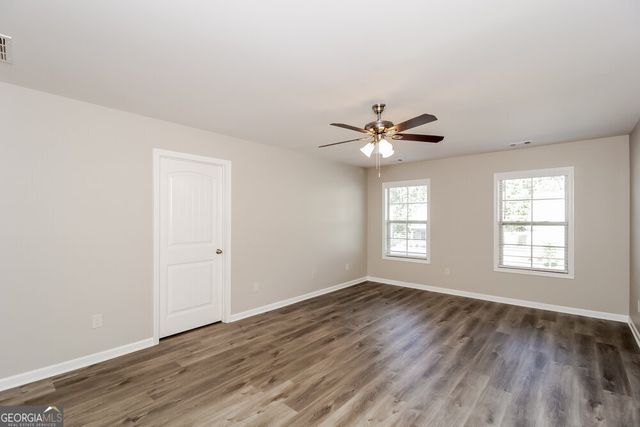 538 Jadetree Lane, South Fulton, GA 30349