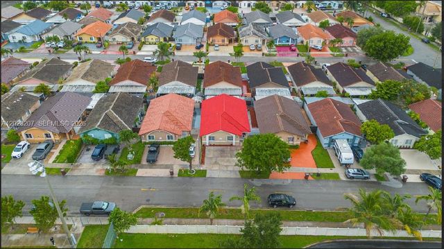 3254 W 78th St, Hialeah, FL 33018