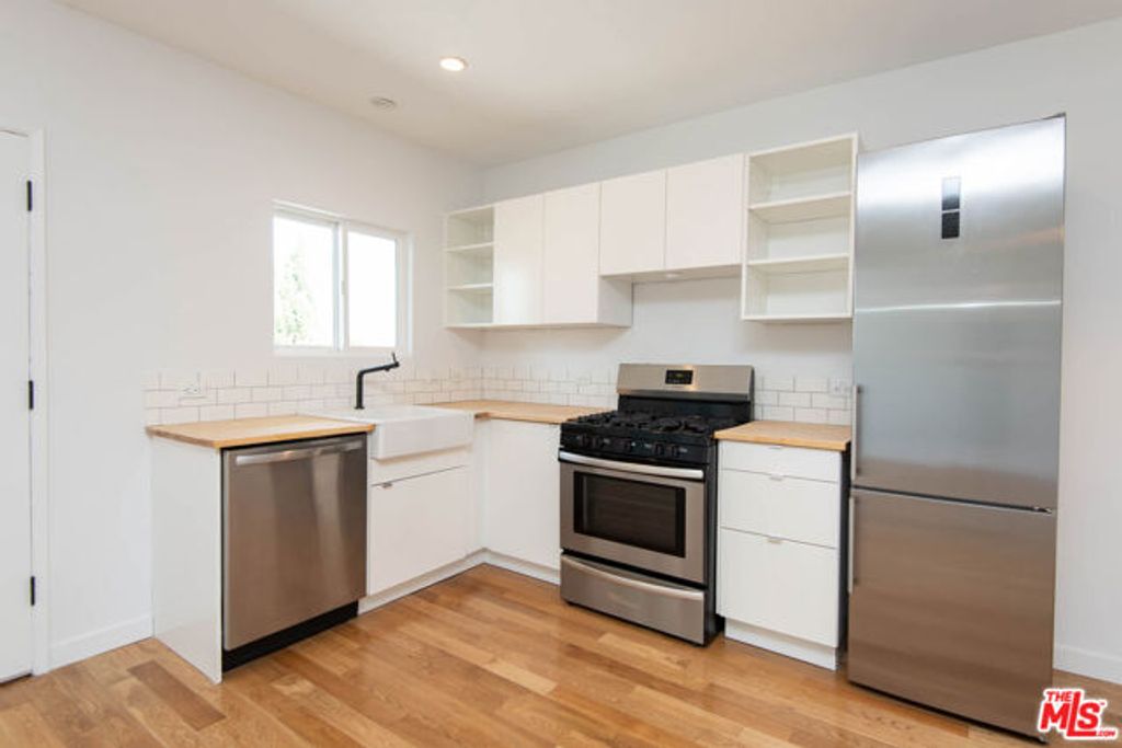 3951 Marathon Street 9, Los Angeles, CA 90029