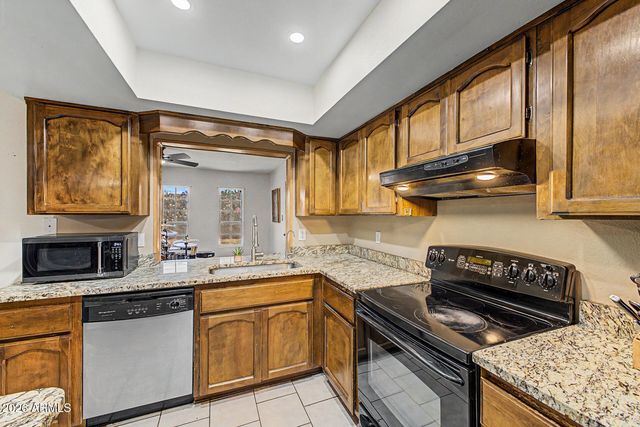 4224 W NORTH Lane, Phoenix, AZ 85051