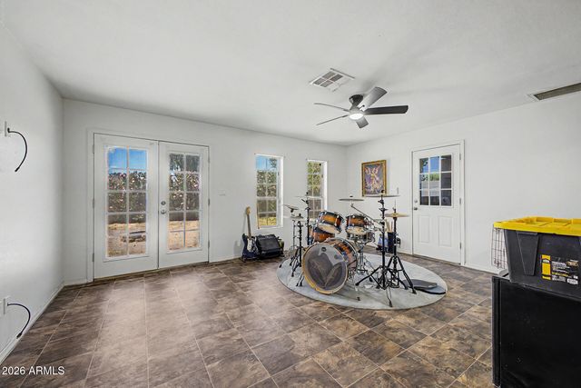 4224 W NORTH Lane, Phoenix, AZ 85051