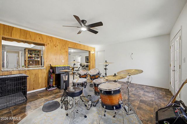 4224 W NORTH Lane, Phoenix, AZ 85051
