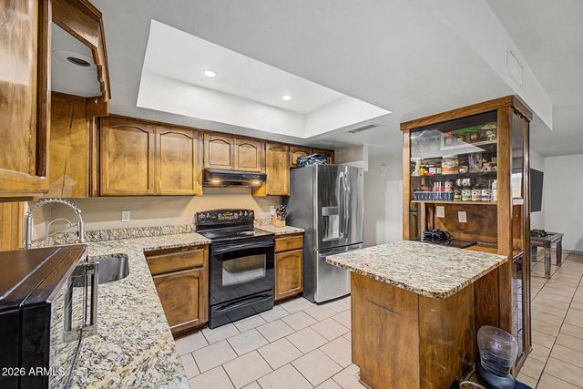 4224 W NORTH Lane, Phoenix, AZ 85051