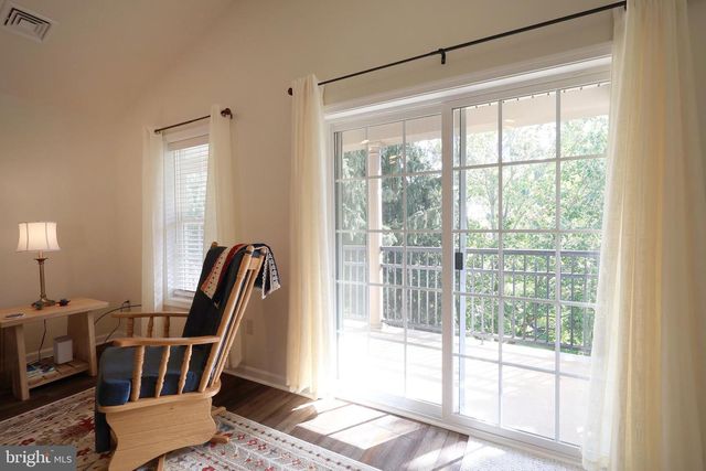 142 G ALMA MATER CT, State College, PA 16803