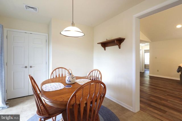 142 G ALMA MATER CT, State College, PA 16803