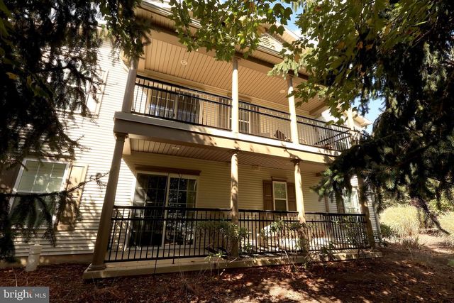 142 G ALMA MATER CT, State College, PA 16803