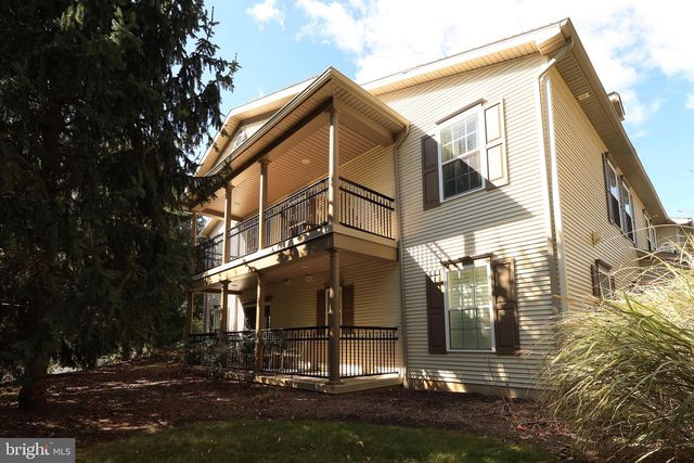 142 G ALMA MATER CT, State College, PA 16803