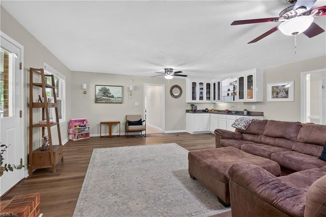 2448 Johnstown RD, Chesapeake, VA 23322