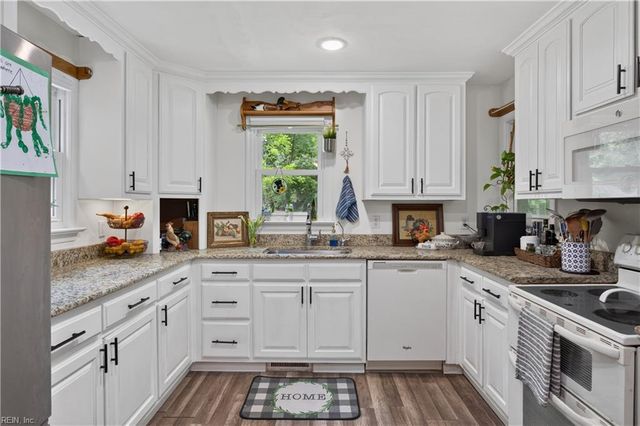 2448 Johnstown RD, Chesapeake, VA 23322