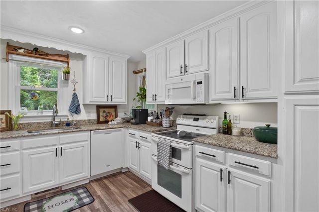 2448 Johnstown RD, Chesapeake, VA 23322
