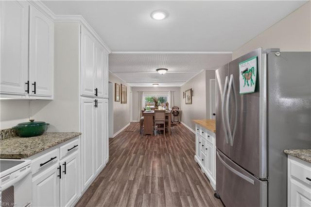 2448 Johnstown RD, Chesapeake, VA 23322