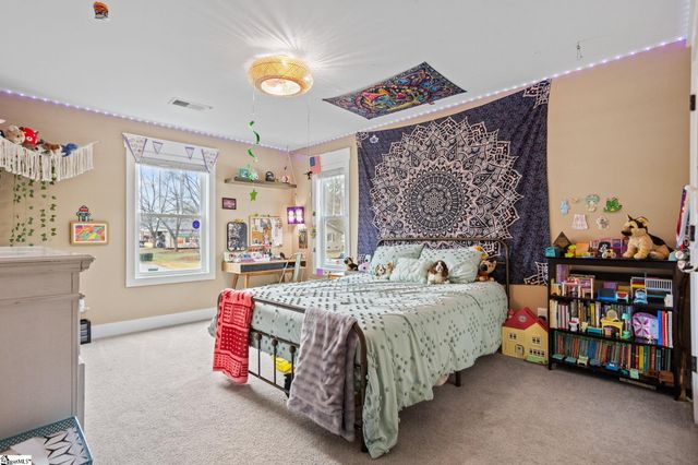 105 Inn Circle, Fountain Inn, SC 29644