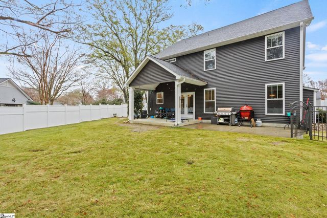 105 Inn Circle, Fountain Inn, SC 29644