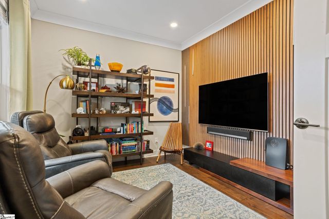 105 Inn Circle, Fountain Inn, SC 29644