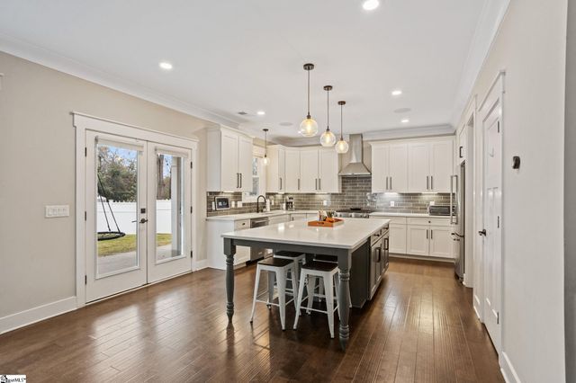 105 Inn Circle, Fountain Inn, SC 29644