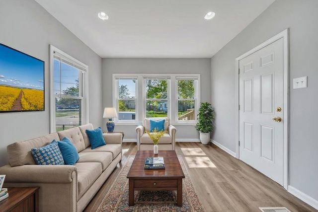 14631 Vincennes Road, Harvey, IL 60426