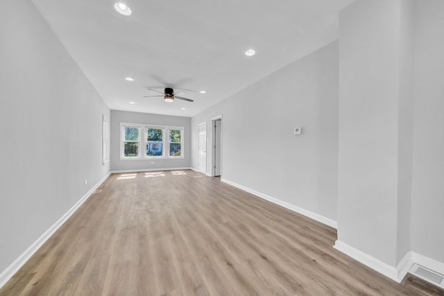 14631 Vincennes Road, Harvey, IL 60426