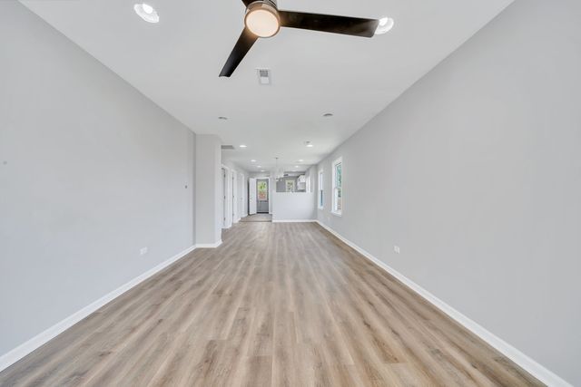 14631 Vincennes Road, Harvey, IL 60426