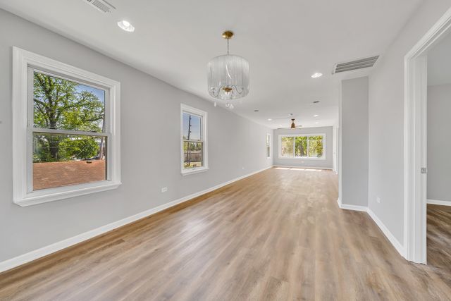 14631 Vincennes Road, Harvey, IL 60426