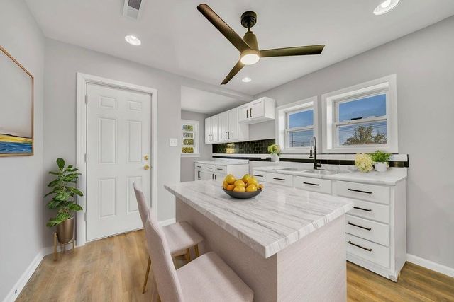 14631 Vincennes Road, Harvey, IL 60426