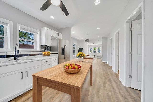 14631 Vincennes Road, Harvey, IL 60426