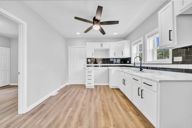 14631 Vincennes Road, Harvey, IL 60426