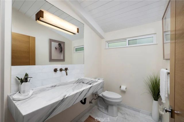 10 66th Place, Long Beach, CA 90803