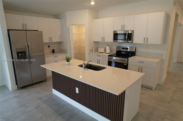 17501 SW 285th Street, Homestead, FL 33030